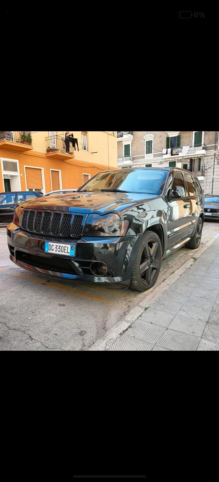 Jeep Grand Cherokee 6.1 V8 HEMI SRT-8