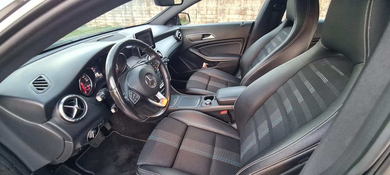 Mercedes-benz CLA 180D AUTOMATIC PREMIUM