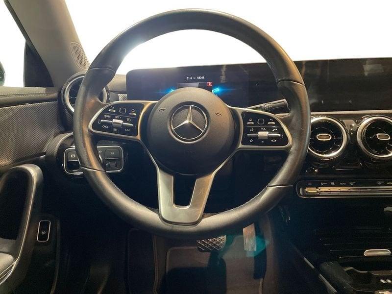 Mercedes-Benz CLA Coupé CLA Coupe 200 d Sport auto