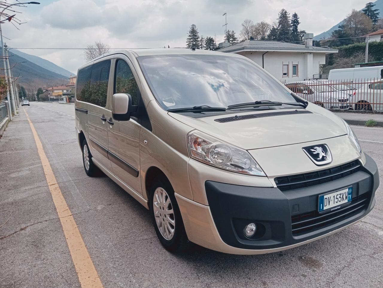 Peugeot Expert Tepee 2.0 HDi 136CV FAP PC Comfort 9P