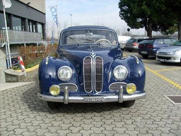 BMW 501 V8