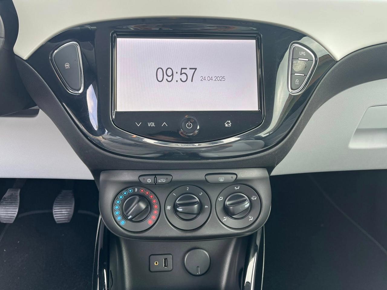 Opel Adam 1.4 GPL 87CV GPL Tech Glam