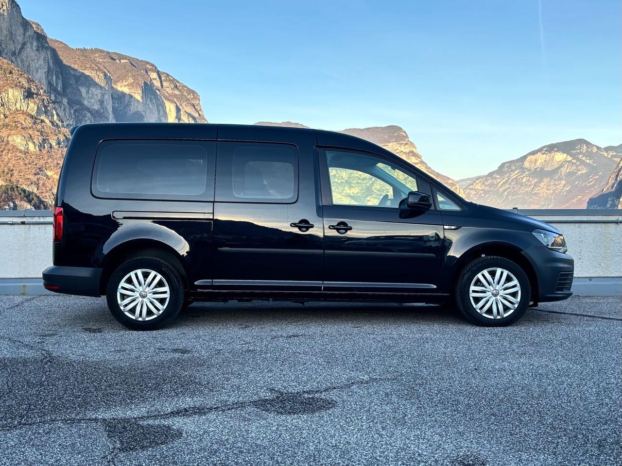 Volkswagen Caddy 2.0 TDI 102 CV Trendline Maxi 7Posti Bluemotion