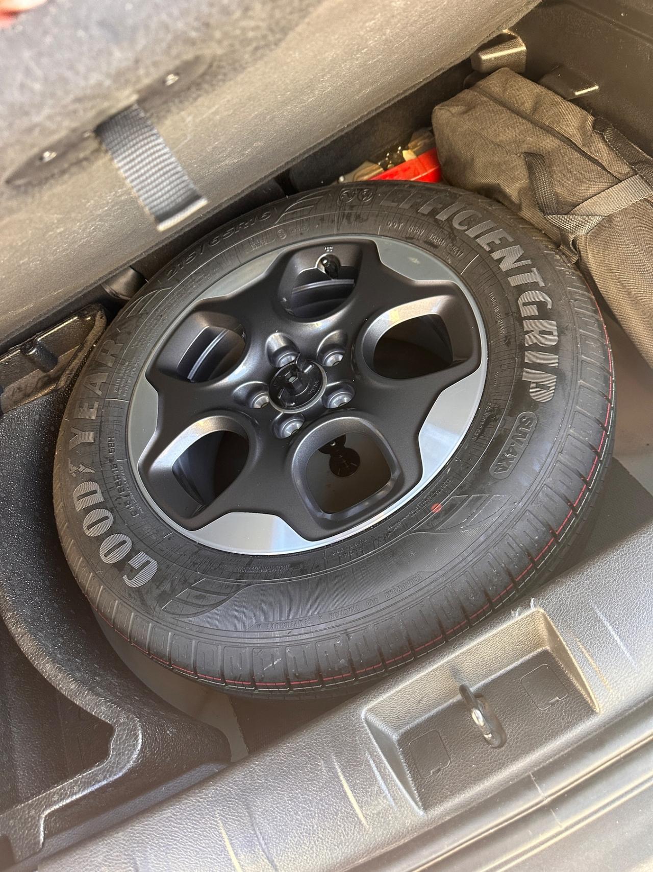 Jeep Renegade 1.6 Mjt 120 CV Longitude