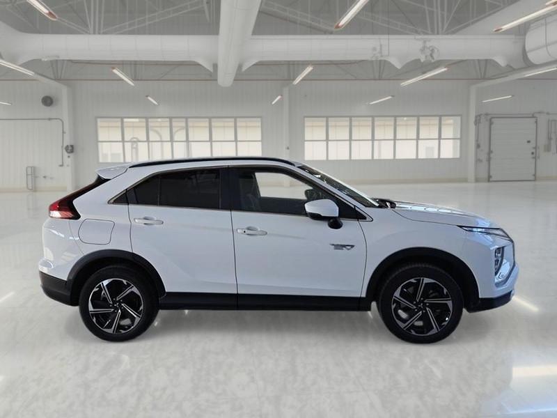 MITSUBISHI ECLIPSE CROSS 2.4 PHEV INSTYLE SDA PACK 0 AUTO SUV