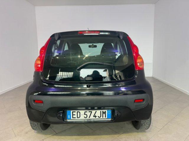 PEUGEOT 107 1.0 68CV 5p. Sweet Years 2Tronic