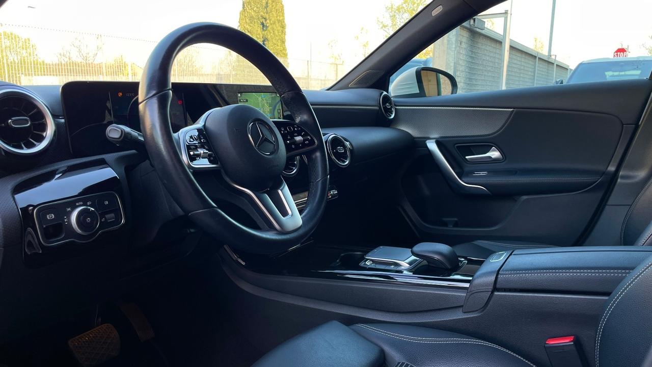 MERCEDES-BENZ CLASSE A180 2.0 PREMIUM 116CV - FULL LED, VIRTUAL COCKPIT, PELLE, NEOPATENTATI