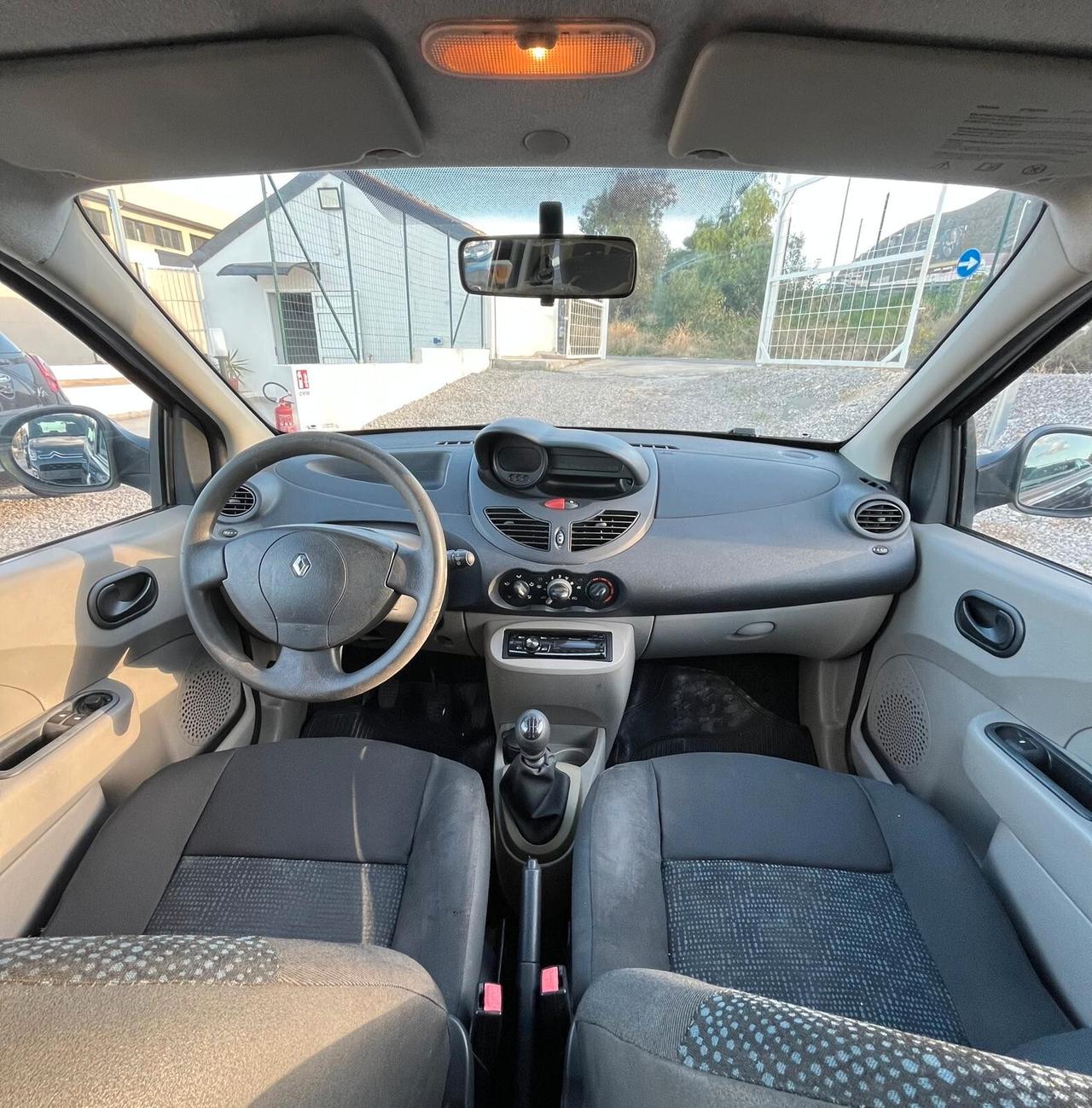 Renault Twingo 1.2 8V