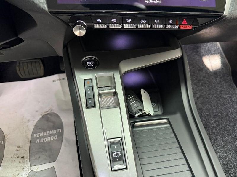 Peugeot 408 Allure Pack Hybrid 180 e-EAT8 S&S aut.
