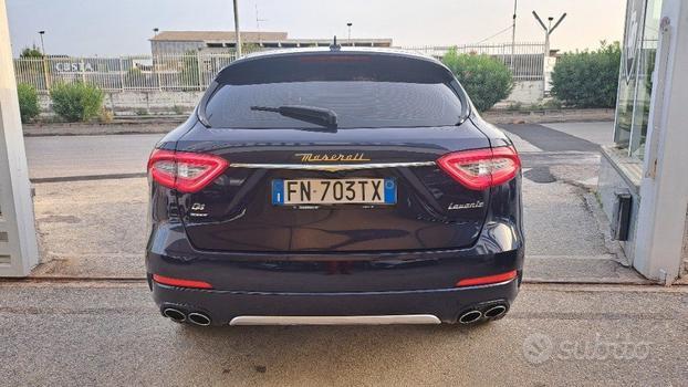 MASERATI Levante V6 Diesel 275 CV AWD Granlusso