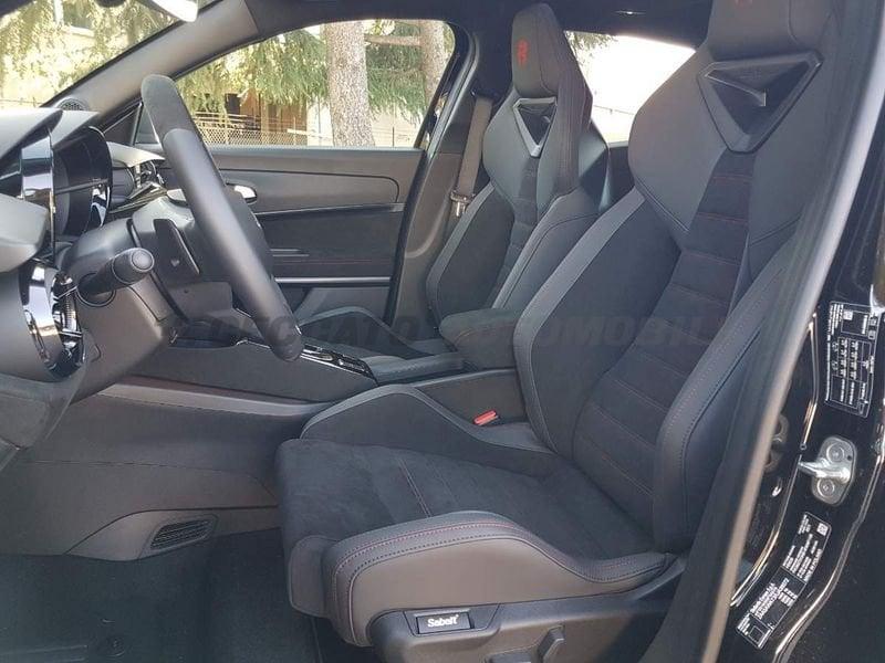 Alfa Romeo Junior Junior 1.2 ibrida Q4 145cv edct6