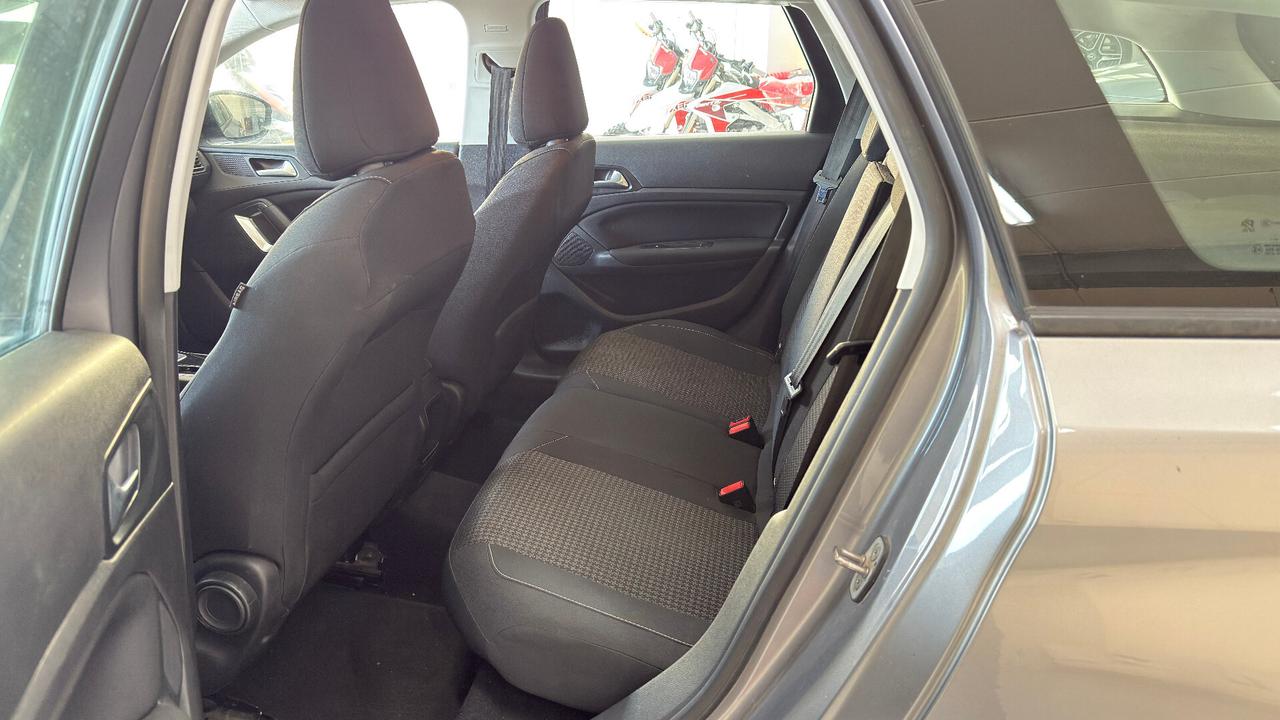 Peugeot 308 BlueHDi 130 S&S SW Allure