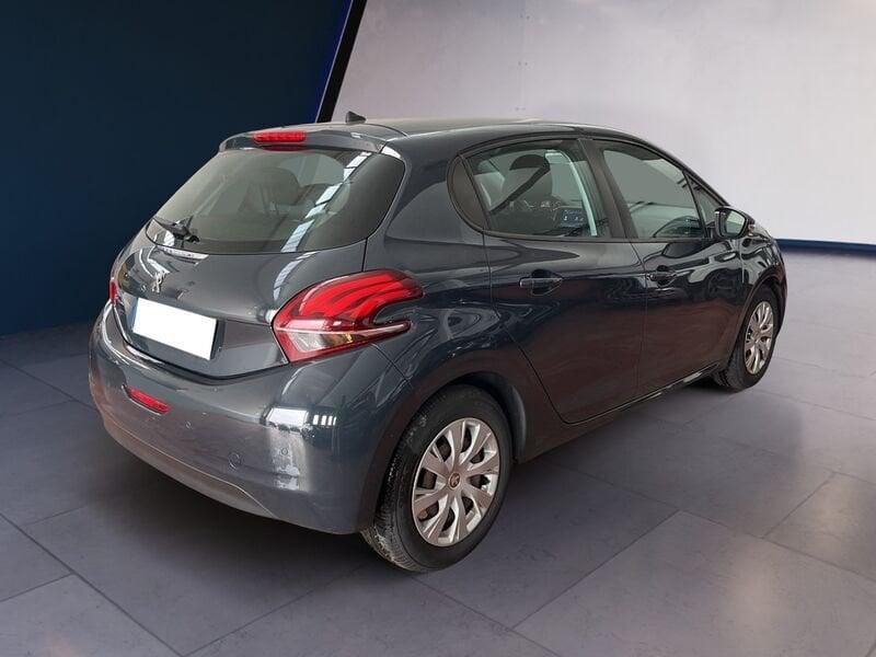 Peugeot 208 I 2015 1.2 puretech Active s&s 82cv 5p neopatentati