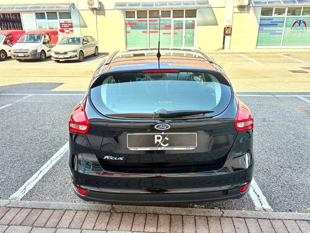 Ford Focus 1.5 TDCi 95 CV Neopatentati
