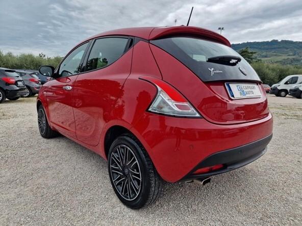 Lancia Ypsilon 1.2 69 CV 5 porte GPL EcoChic Gold