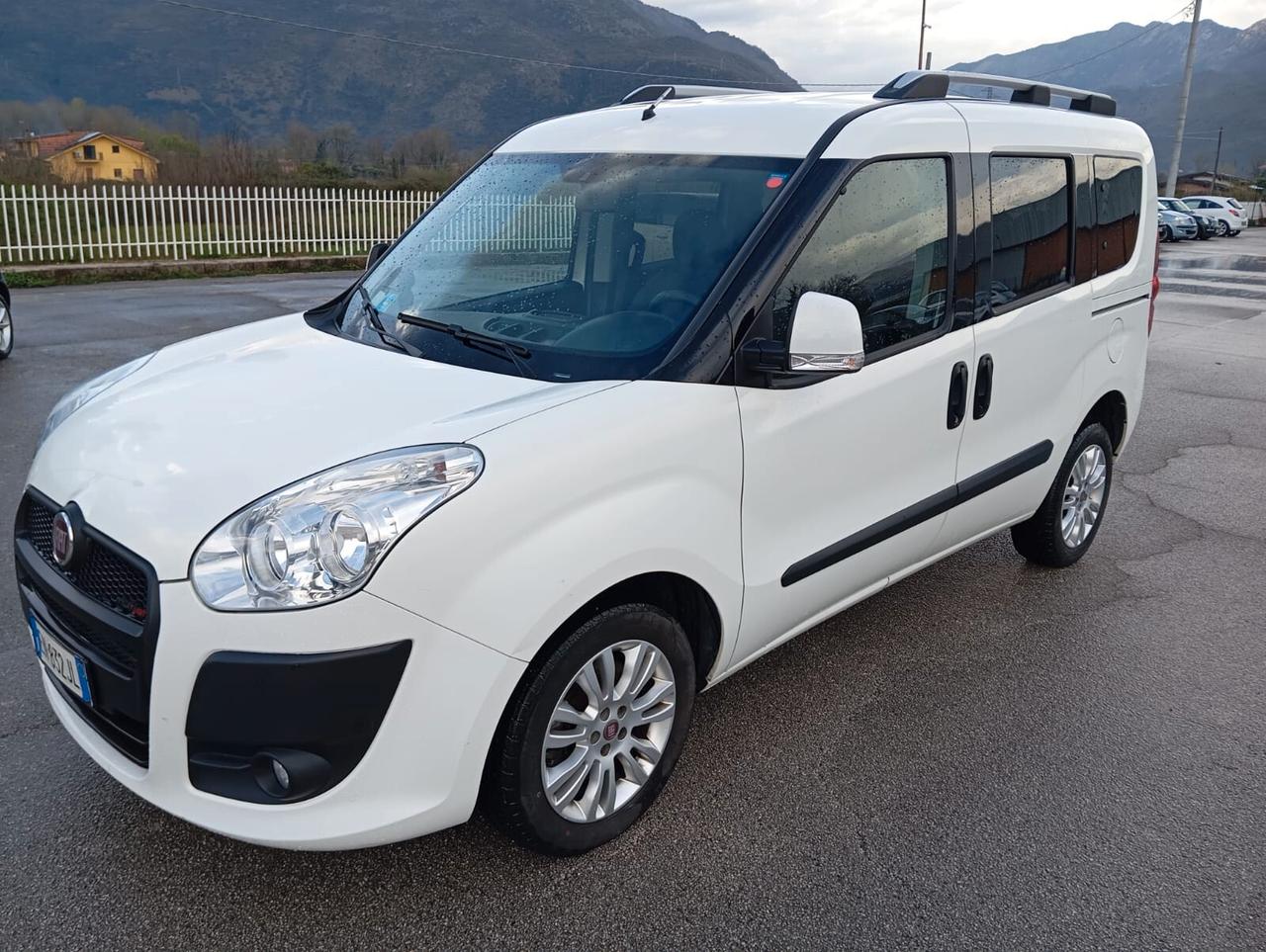 Doblò 1.6 MJT 16V Emotion 7 POSTI "INTROVABILE"