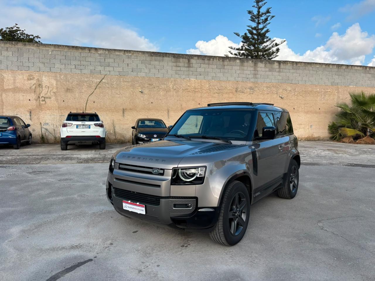 Land Rover Defender 90 D250 Mild Hybrid SE X DINAMIC
