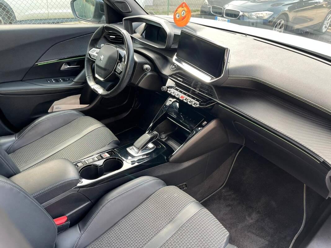 Peugeot e-2008 E- GT Pack 100kW