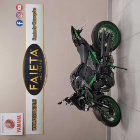 Kawasaki Z 900 - 2023