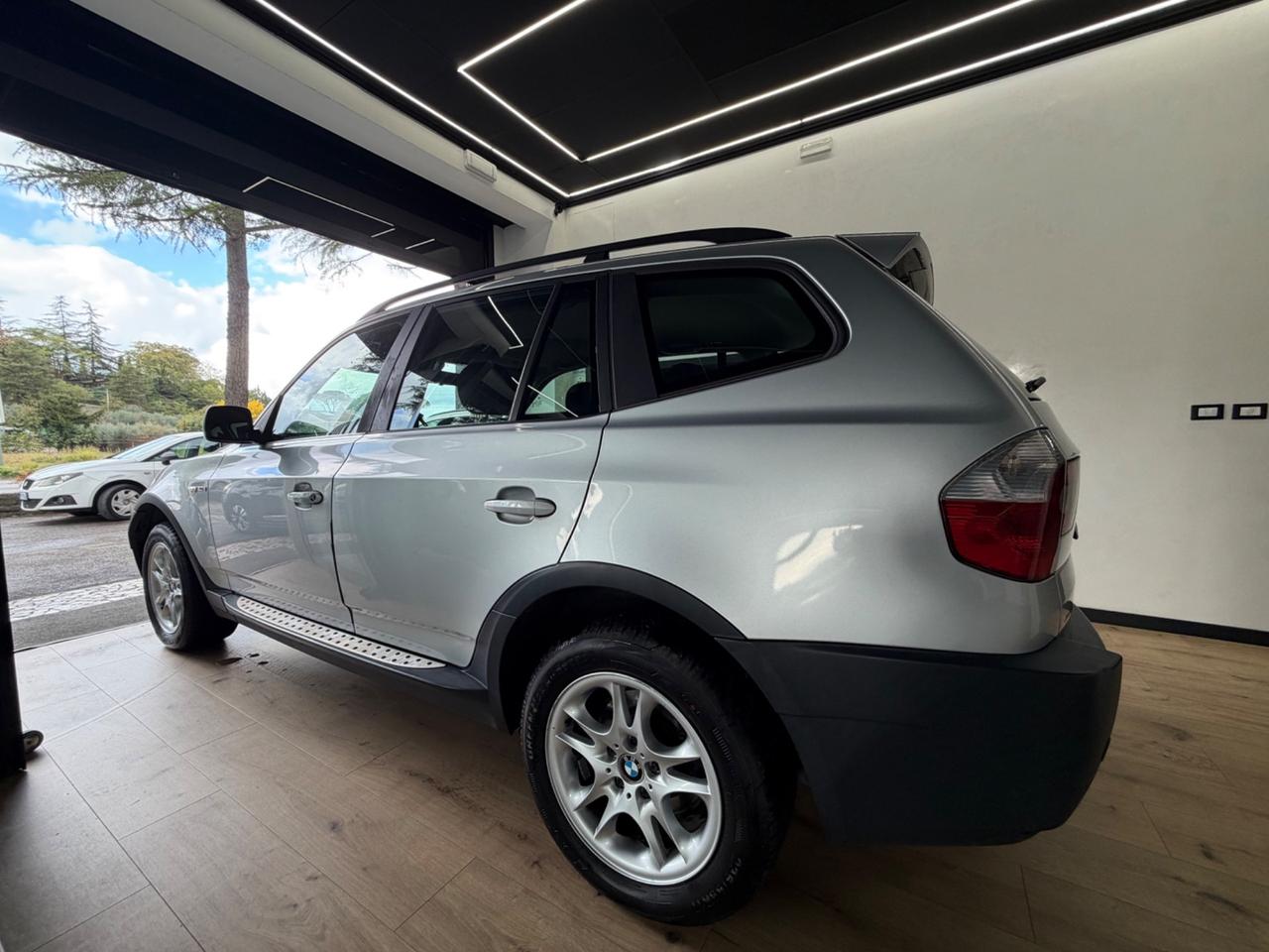 Bmw X3 2.0d cat Futura 280.000 Km 2.900 €, a Arezzo 184780589 ...