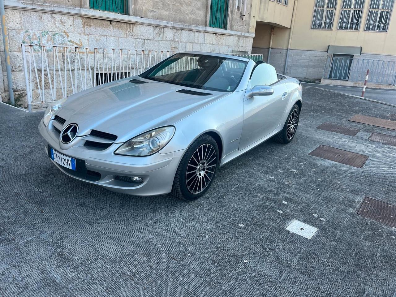 Mercedes-benz SLK 200 Kompressor Da Vetrina