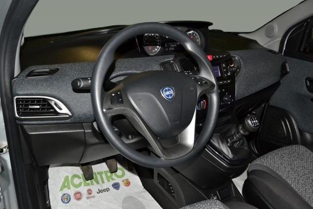 LANCIA New Ypsilon - YPSILON 1.0 HYBRID SILVER