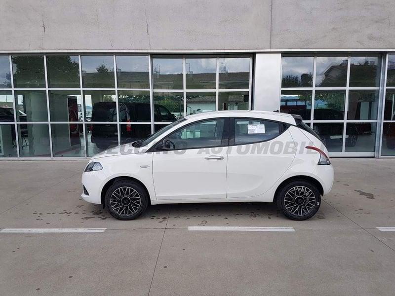 Lancia Ypsilon My24 402 Platino 1.0