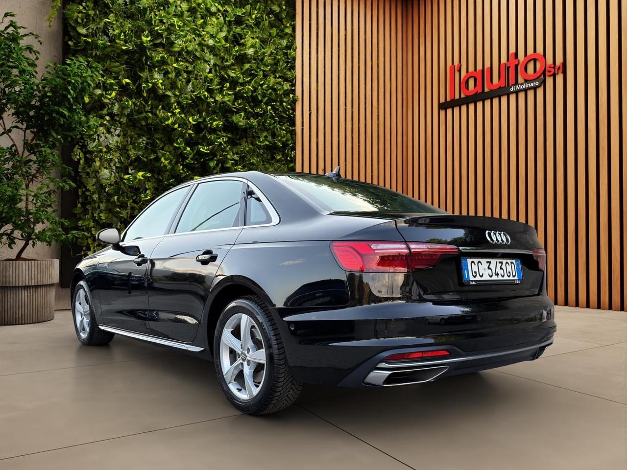 Audi A4 35 TDI/163 CV S tronic Business Advanced