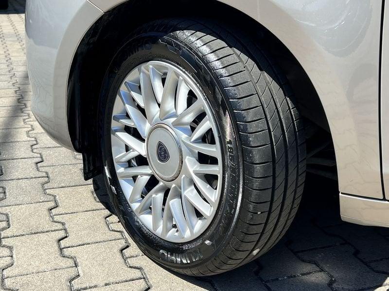 Lancia Ypsilon 1.3 MultiJet 95cv Stop&Start Platinum