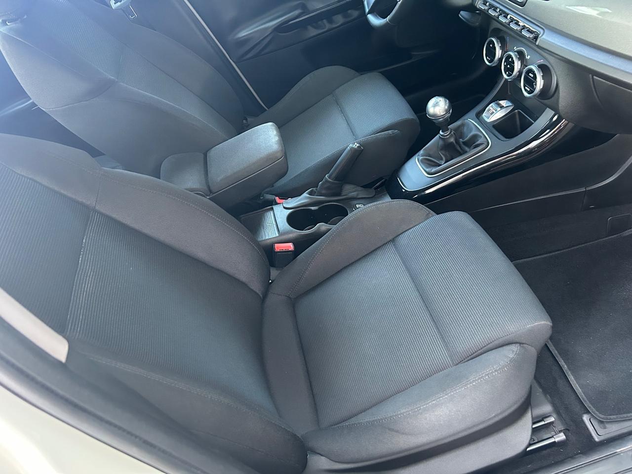 Alfa Romeo Giulietta 1.4 Turbo 120 CV Distinctive