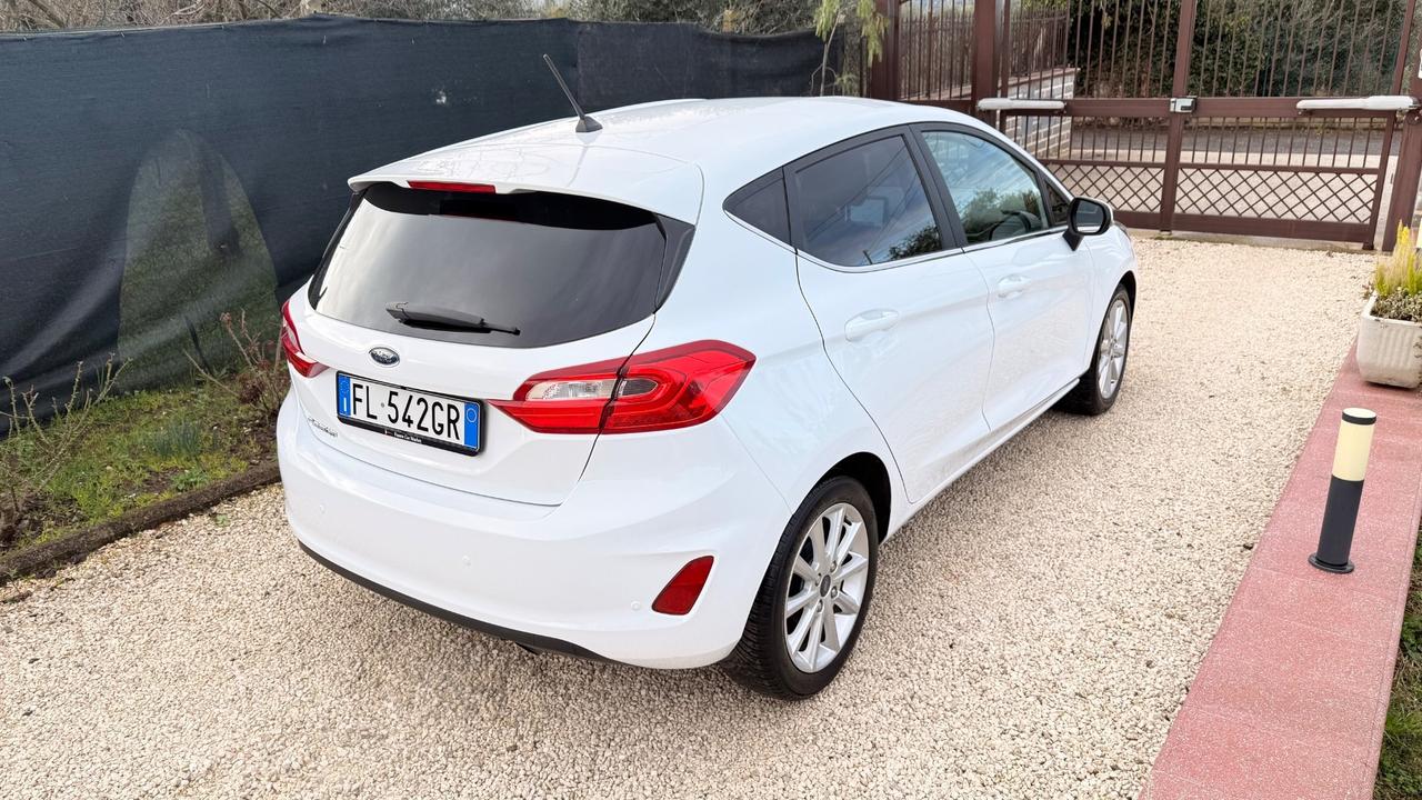 Ford Fiesta Plus 1.0 EcoBoost 100CV 5 porte Powershift motore nuovo