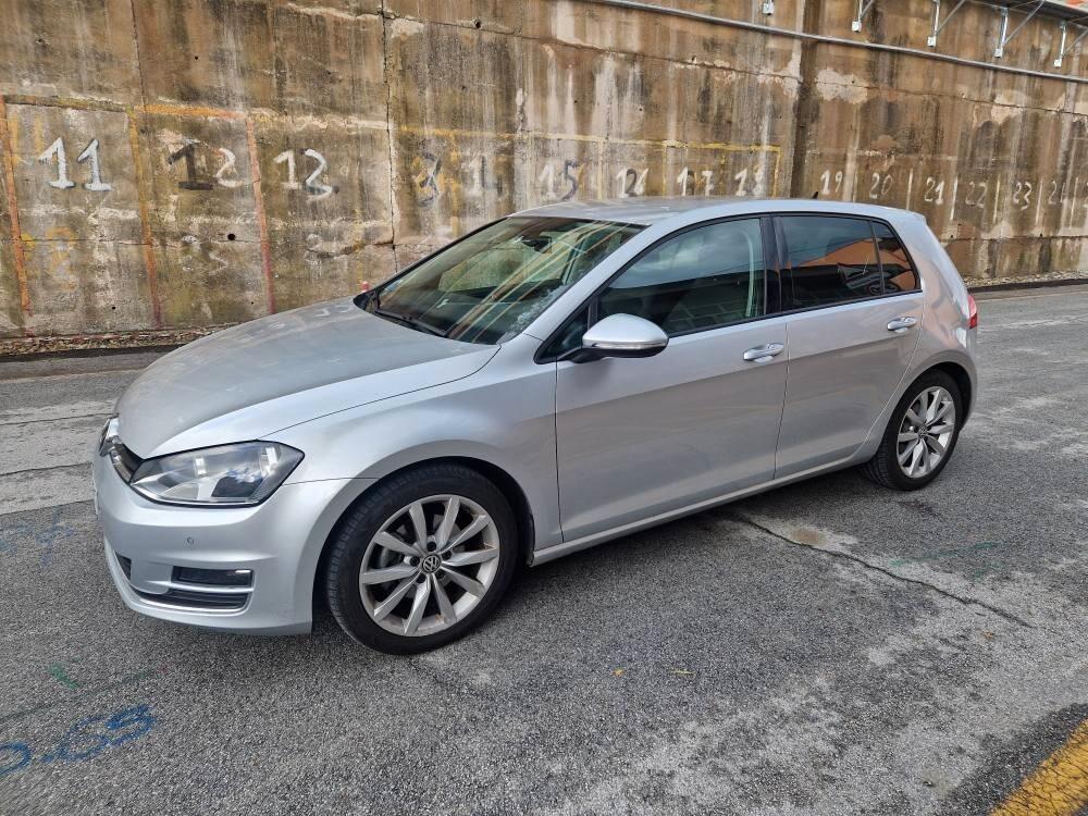 Volkswagen Golf 2.0 TDI DSG 5p. Highline BlueMotion Technology