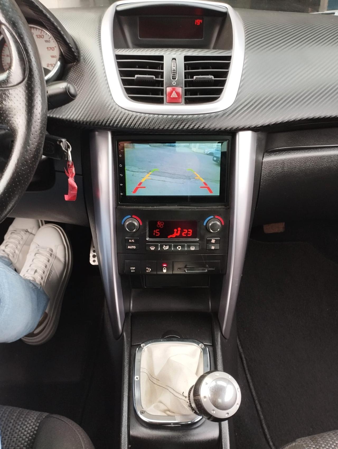 Peugeot 207 1.6 HDi 110CV CC Tecno