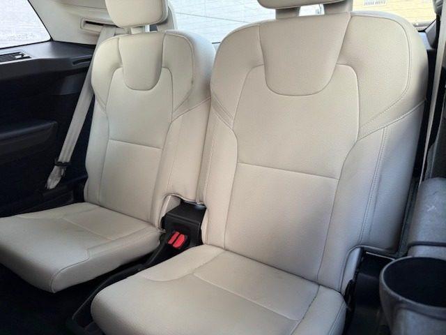 VOLVO XC90 D5 AWD Geartronic 7 posti Momentum