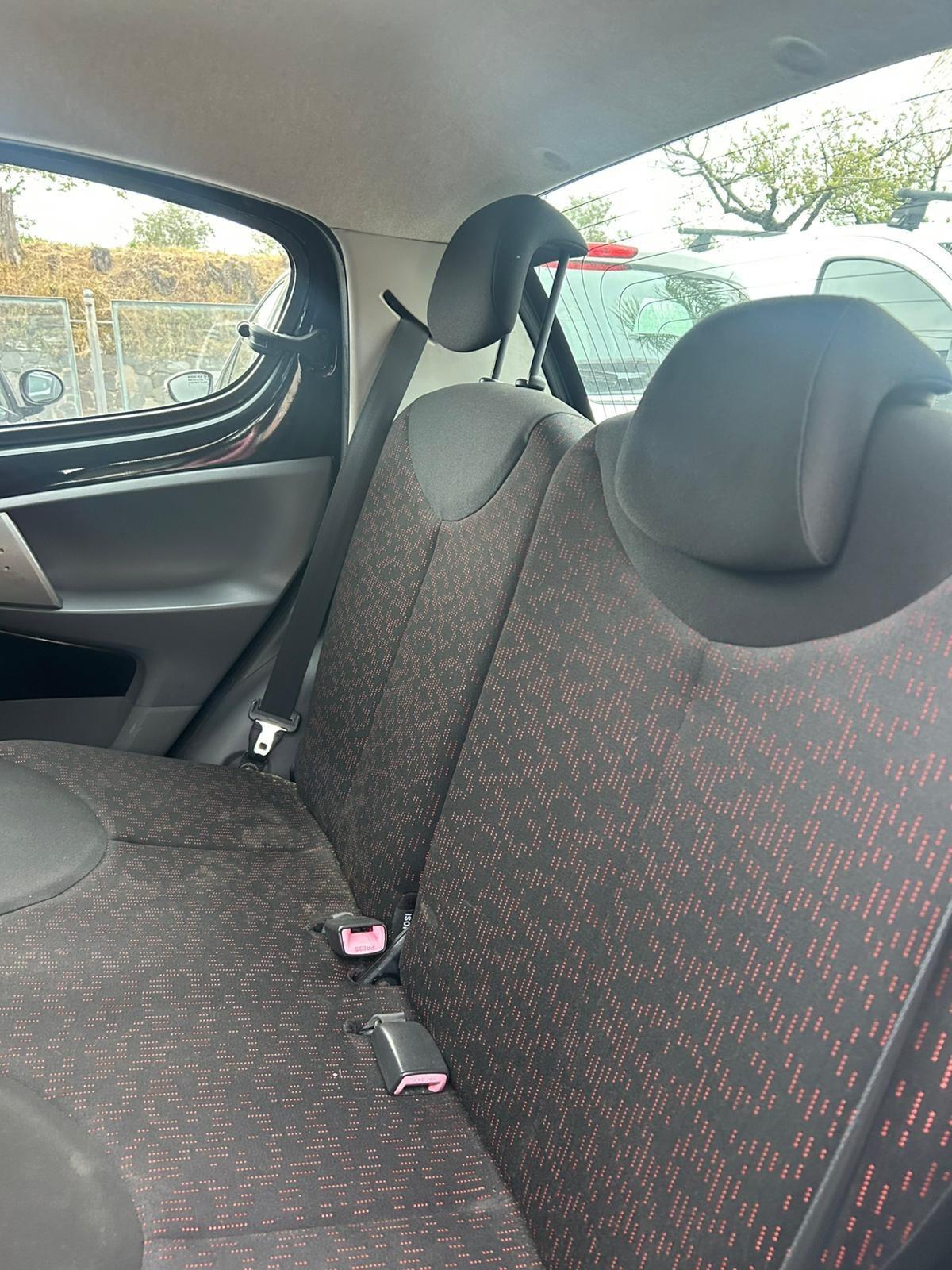 Peugeot 107 1.0 68CV 5p. Plaisir