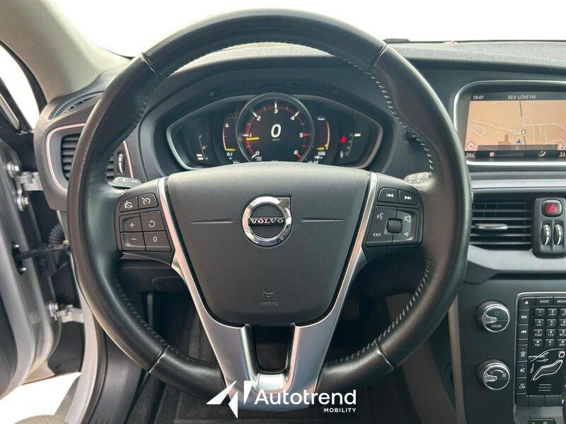 Volvo V40 D2 120 CV Automatica NAVI LED Business Plus