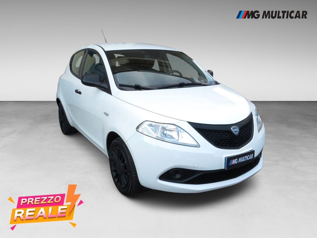 Lancia Ypsilon 1.2 Elefantino Blu. km 56.600. climatizzatore/Bluetooth