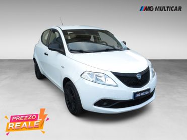 Lancia Ypsilon 1.2 Elefantino Blu. km 56.600. climatizzatore/Bluetooth