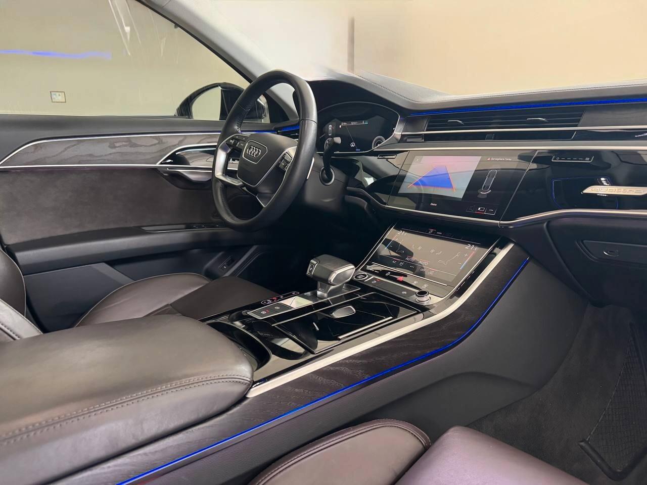 Audi A8 50 MHEV 3.0 quattro tiptronic