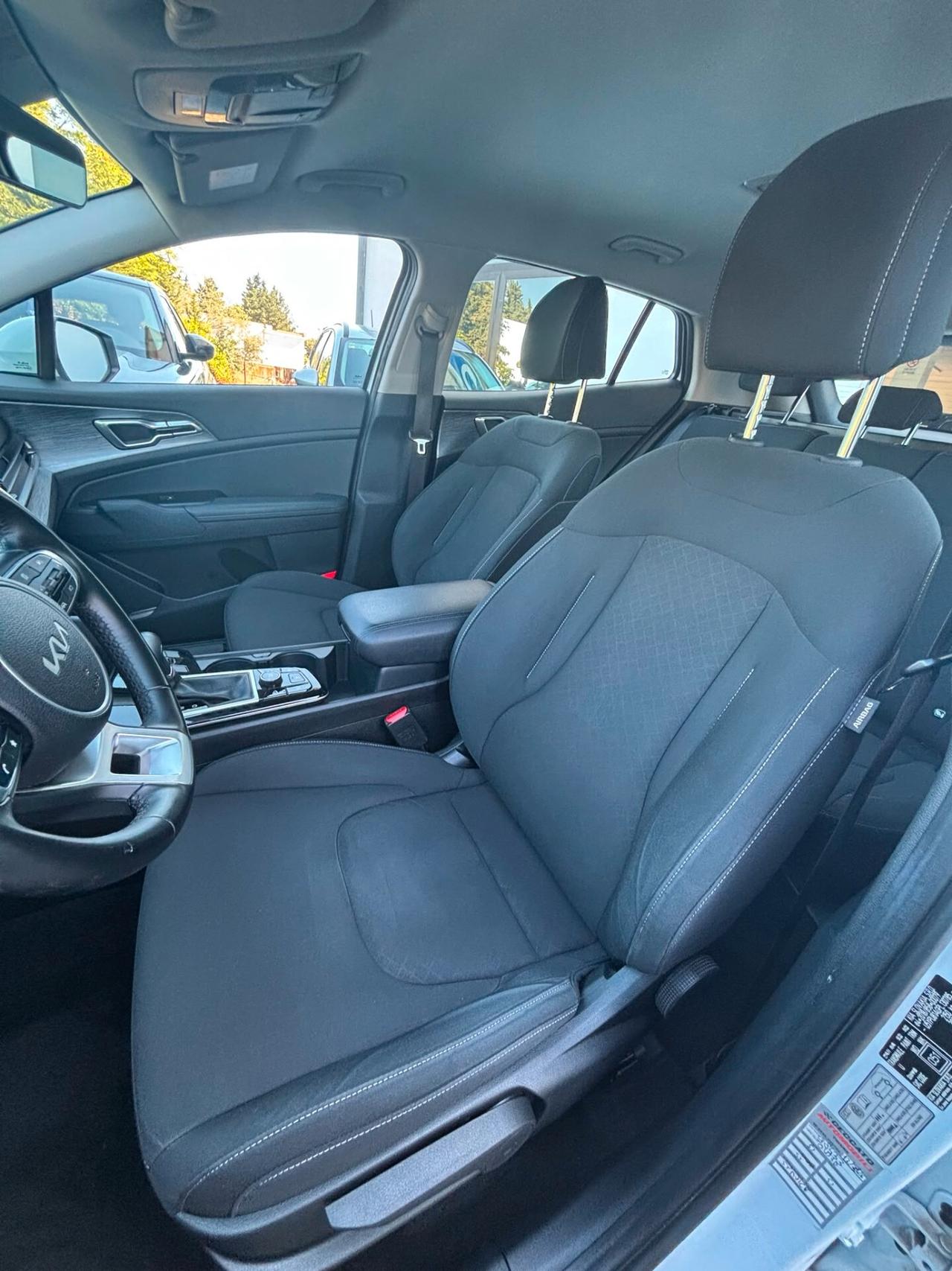 Kia Sportage 1.6 CRDi MHEV DCT Business