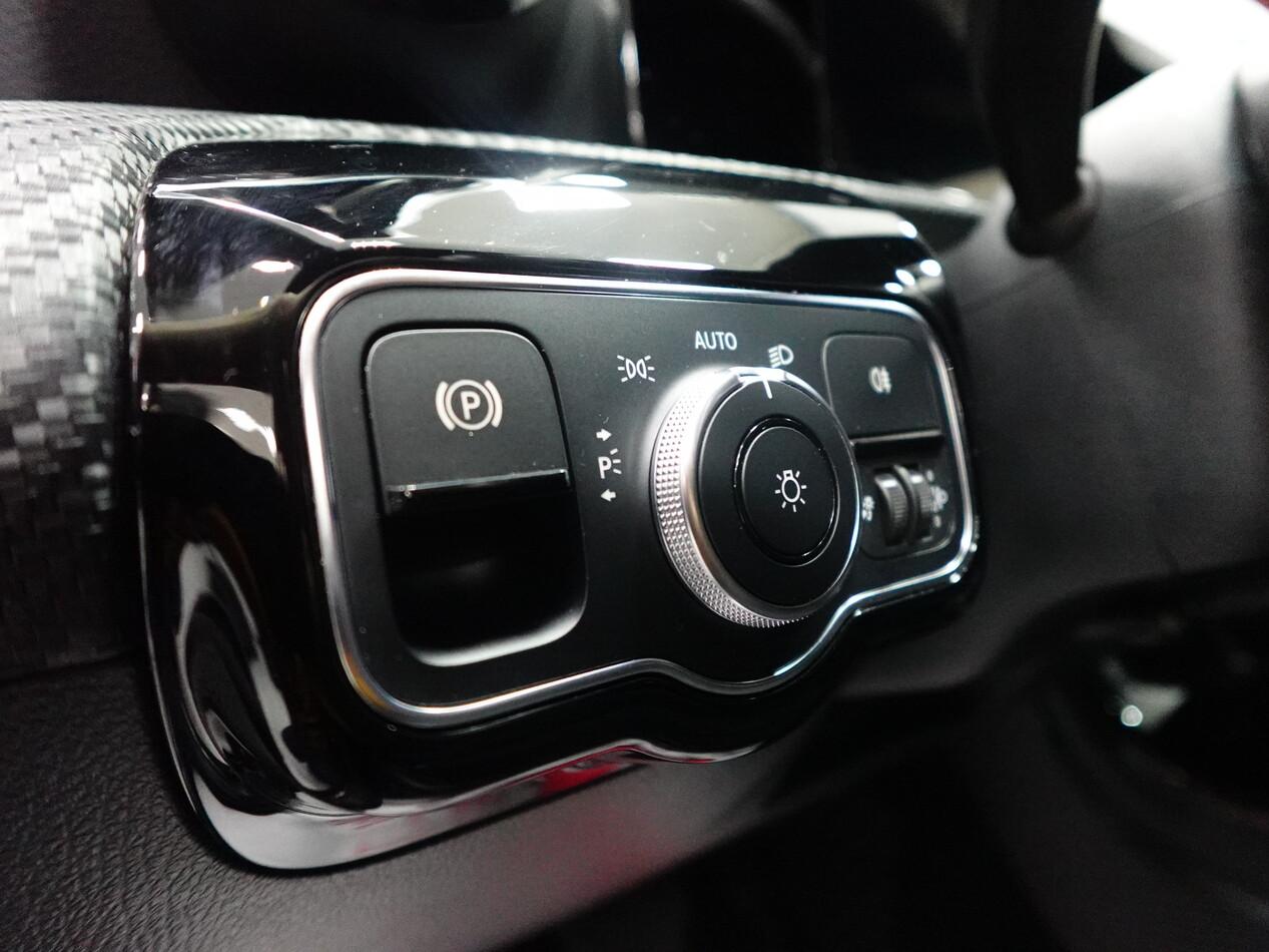 Mercedes Classe A 2.0 d 116 CV BUSINESS AUTOMATIC