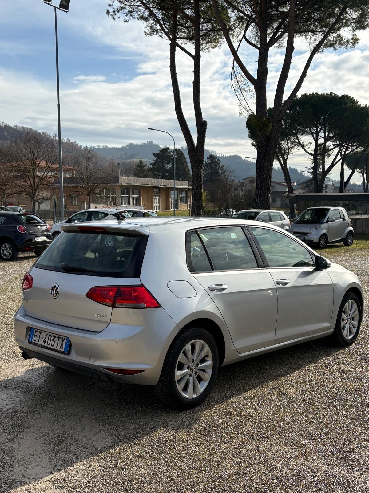 Volkswagen Golf 7 1.6 diesel DSG PER NEOPATENTATI