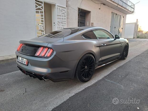 Ford Mustang Fastback 5.0 V8 TiVCT aut. GT