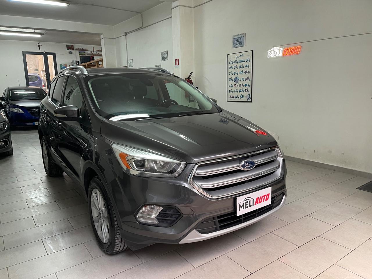 Ford Kuga 1.5 TDCI 120 CV S&S 2WD Titanium