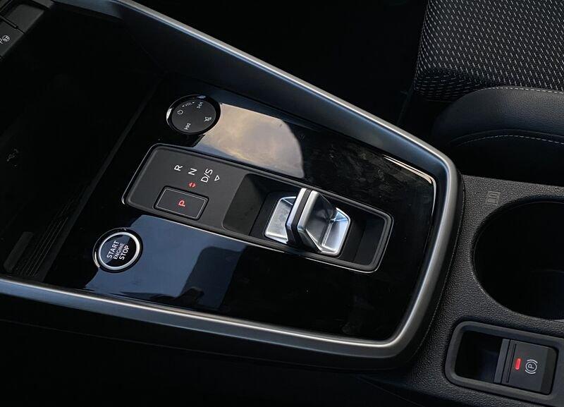 Audi A3 Sportback S Line interno 2.0 TDI 116CV S-Tronic 30