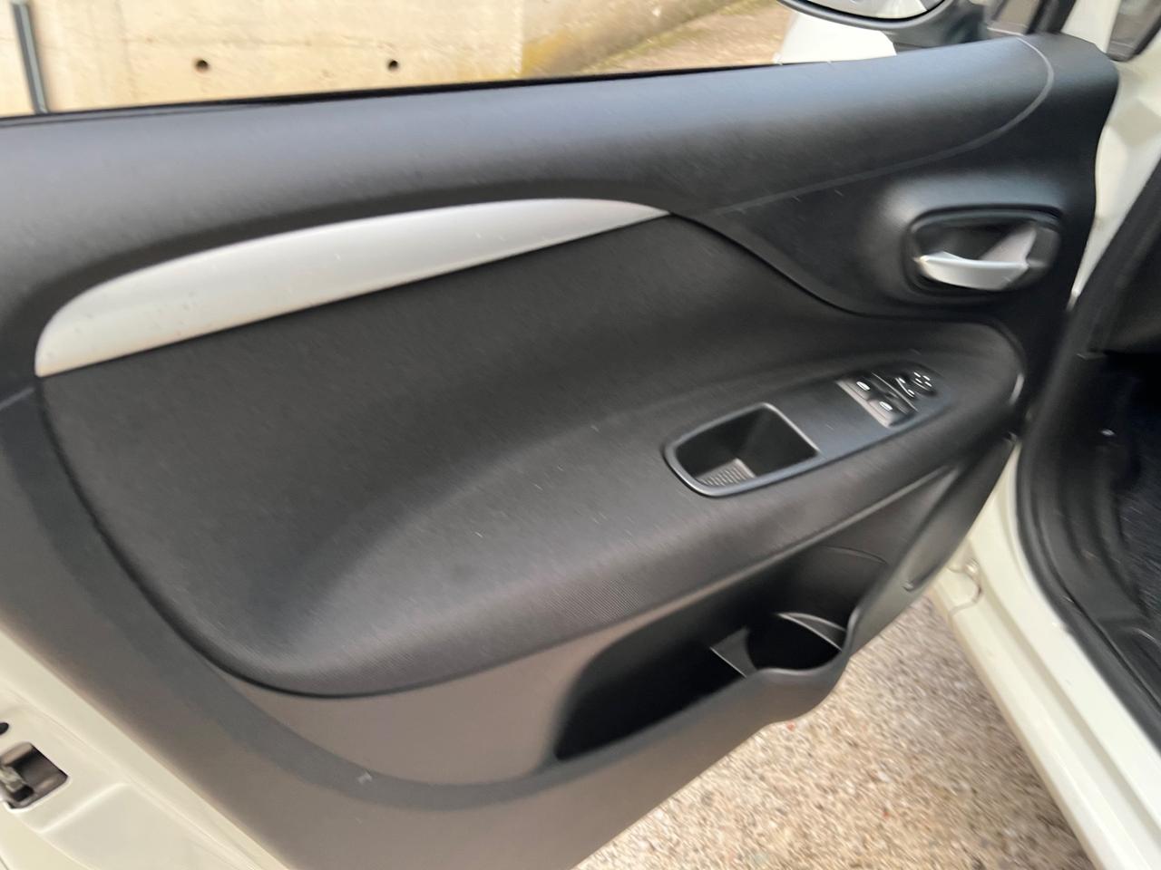 Fiat Punto 1.3 MJT II S&S 85 CV 5 porte ECO Lounge