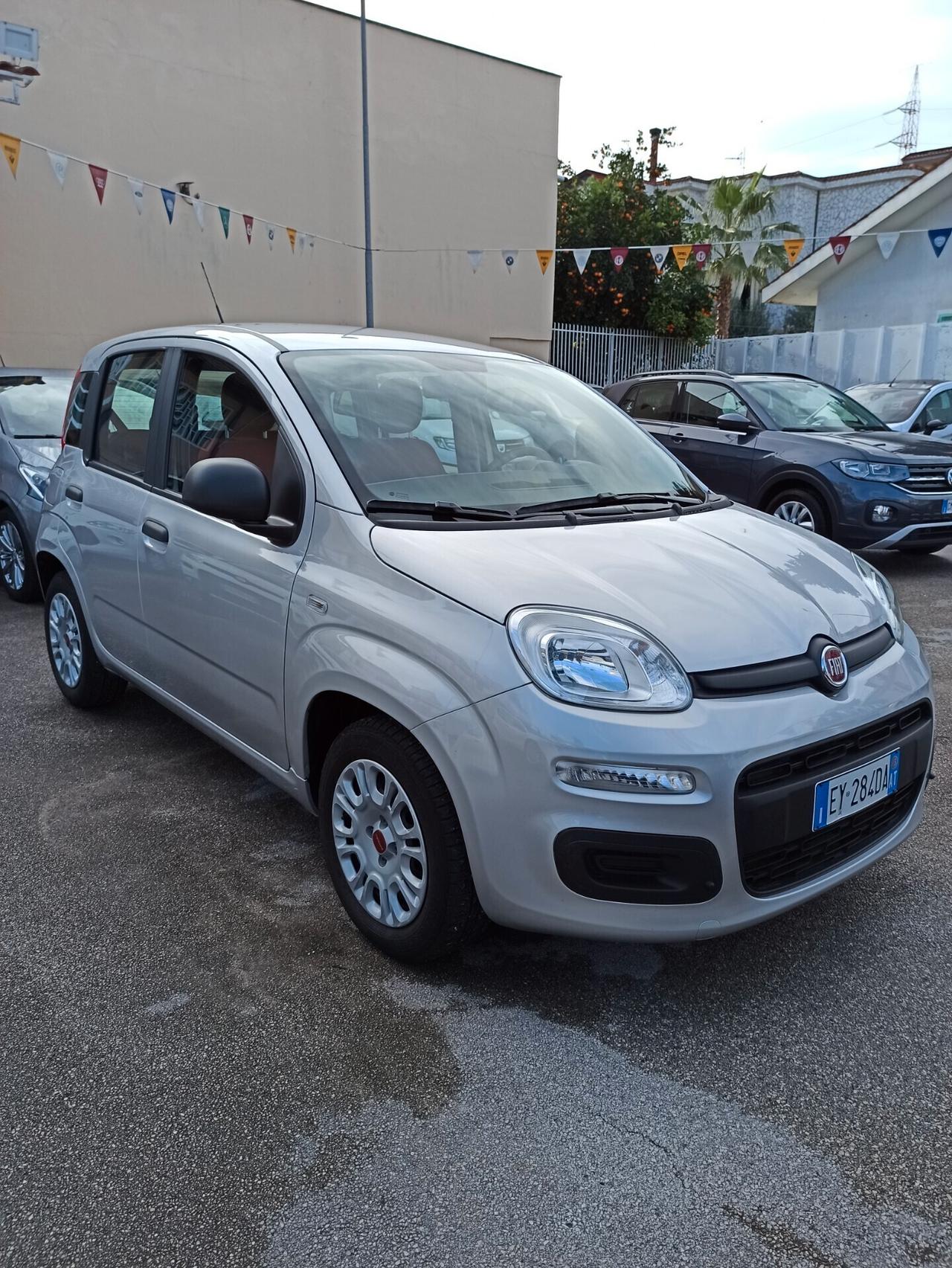 Fiat Panda 1.2 69 cv Easy Km. 21000 pari al nuovo!!!!!