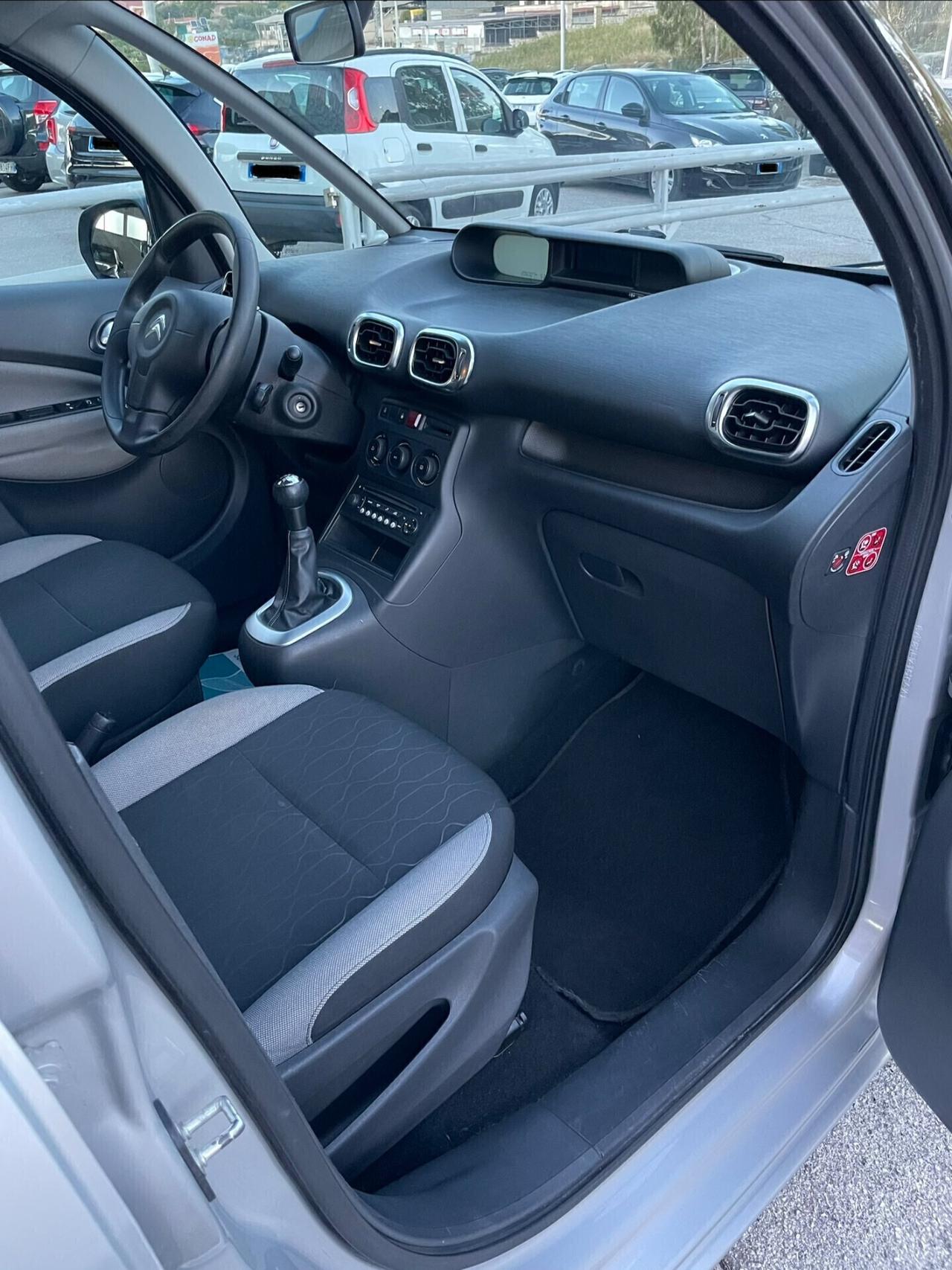 Citroen C3 Picasso 1.6 HDi 90 Exclusive