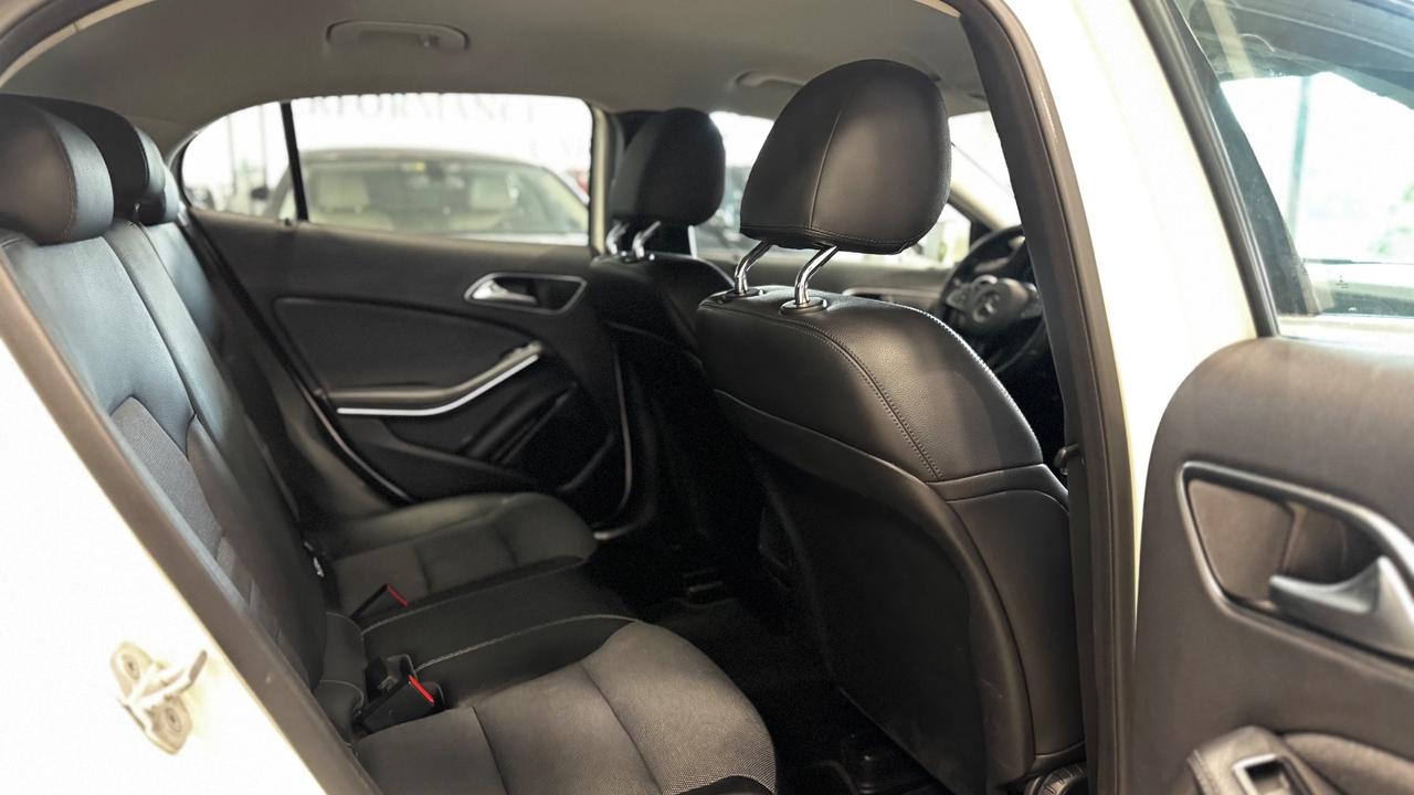 Mercedes-benz GLA 180 d Executive