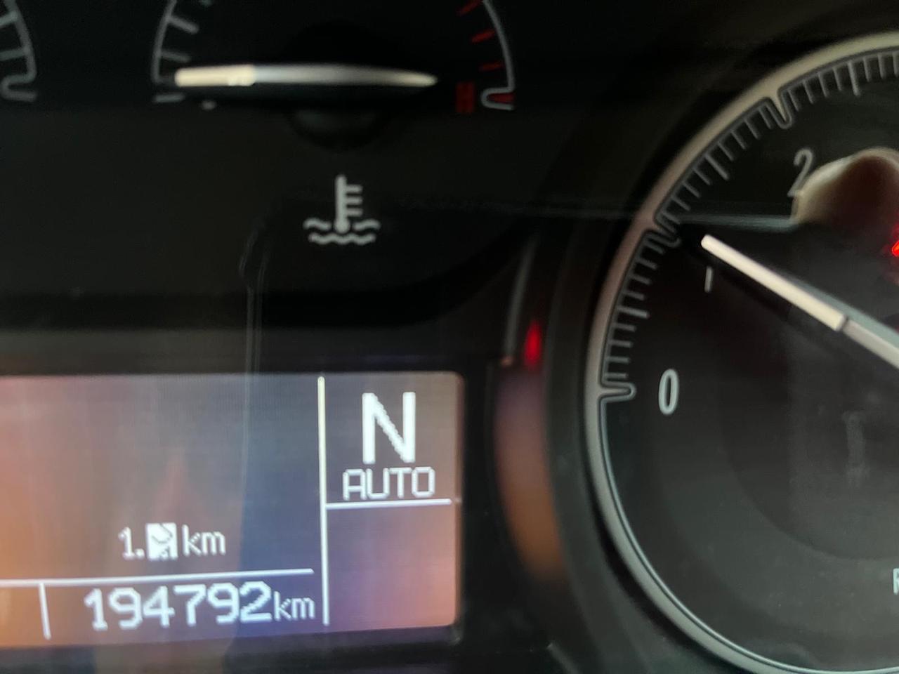 Lancia y 0.9 twinair benz.-cambio automatico-full-2016